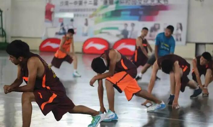 如何借助专业篮球教练提升个人声誉_1