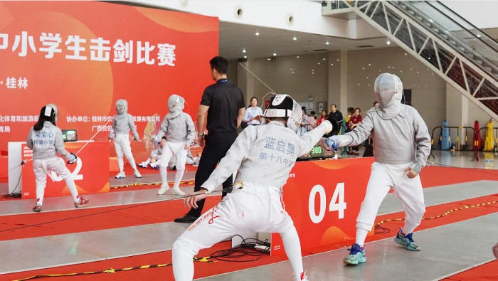 如何使用智能健身设备进行篮球专项训练_1